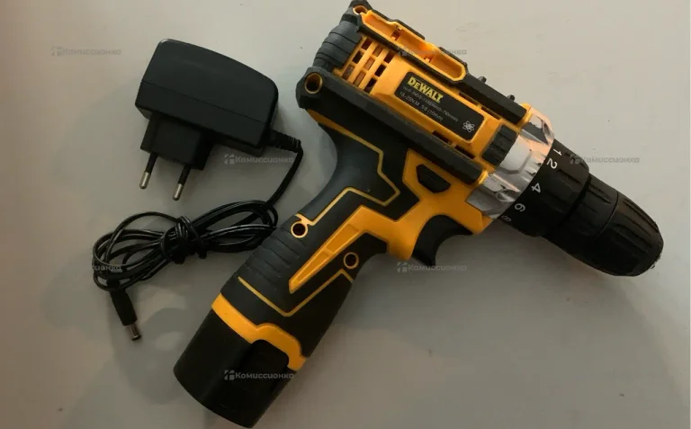 шуруповерт Dewalt реплика