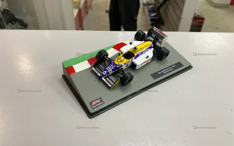 Машинка williams fw11b