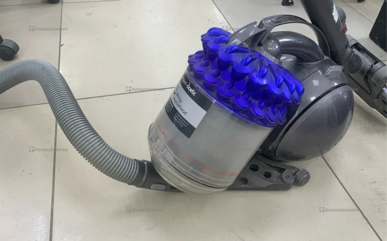 Пылесос  Dyson cinetic DC 52