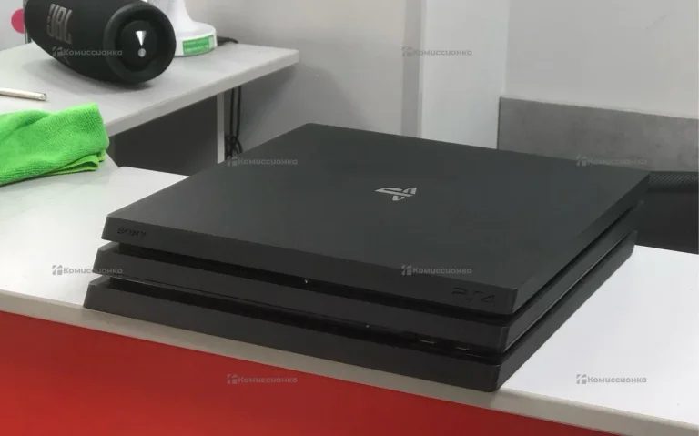 Приставка Sony PS4 PRO 1TB