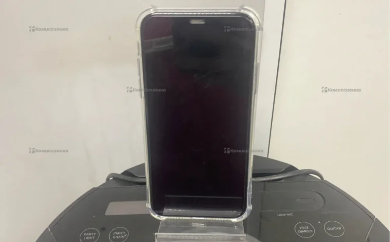 Apple iPhone 11 4/64 ГБ