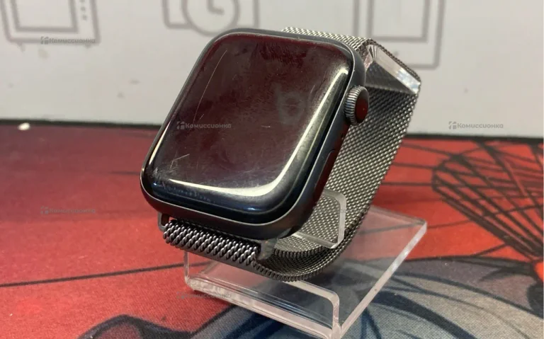Часы  Apple Watch 4