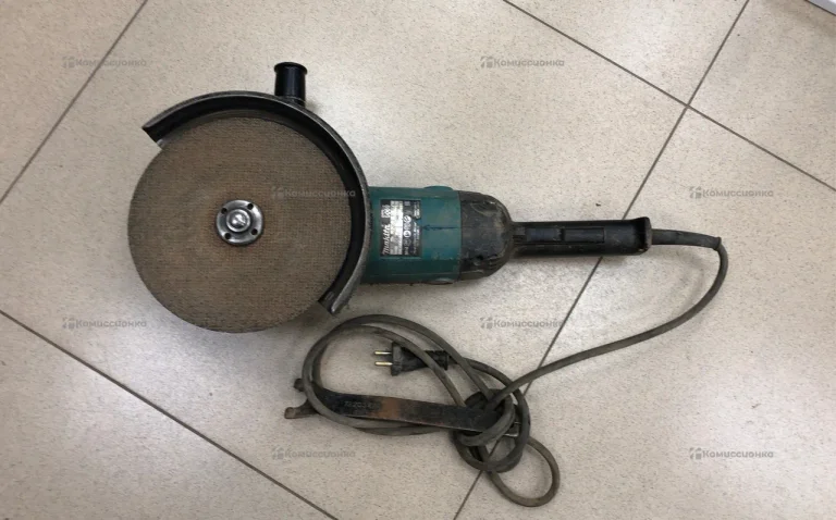 УШМ makita 9069 (фиксатор не держит)