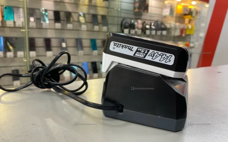 Зарядное устройство makita DC18WA