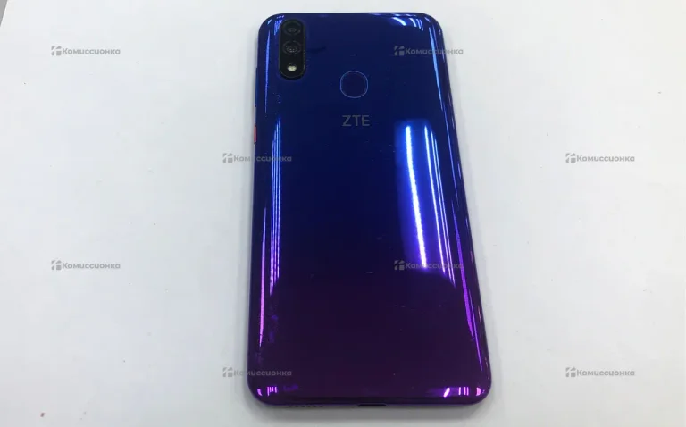ZTE Blade V10 4/64 ГБ
