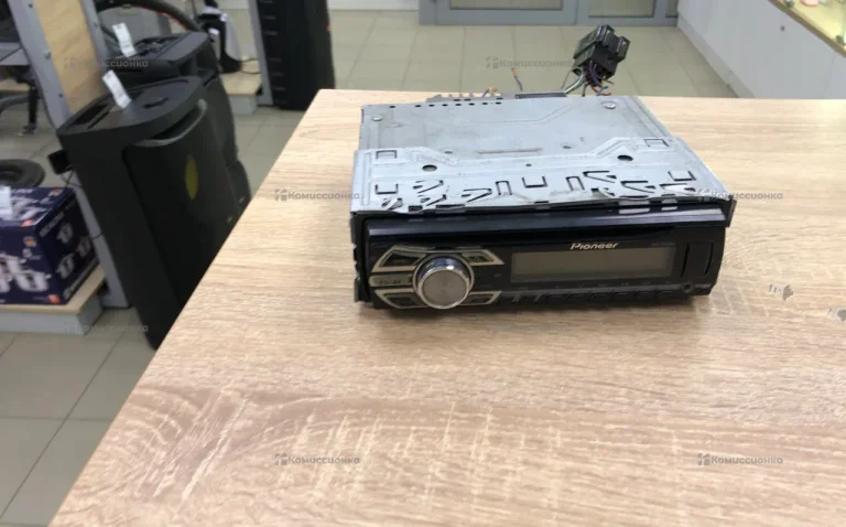 Автомагнитола  pioneer deh 1500uba