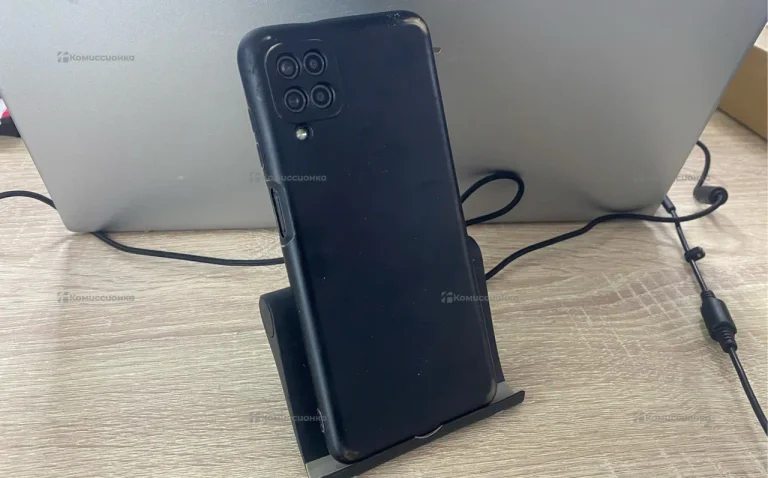 Samsung Galaxy A12 3/32 ГБ