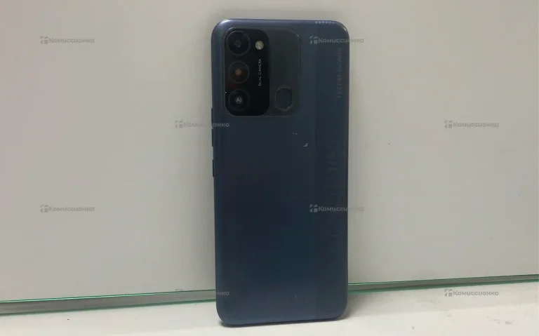Tecno Spark 8C 4/64 ГБ
