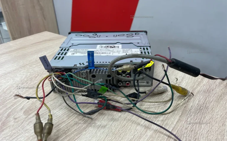автомагнитола Pioneer MVH-570av