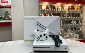 Купить Игровая Приставка Xbox One S 1TB б/у , в Санкт-Петербург Цена:12900рублей