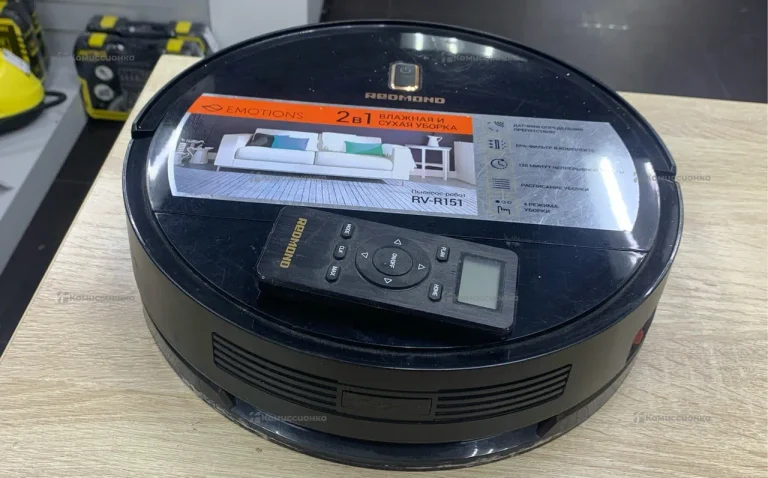 Робот-пылесос Redmond RV-R151