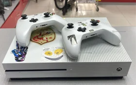 Приставка Xbox One S 1 TB