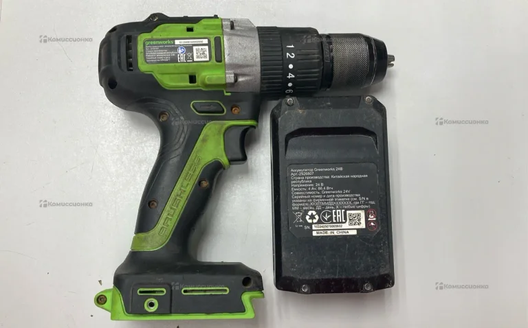 Дрель-шуруповерт ударная Greenworks GD24DD60 24V