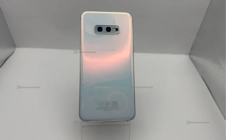 Samsung Galaxy S10e 6/128 ГБ
