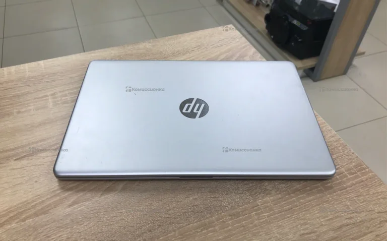 Ноутбук  HP 15-dy2095win