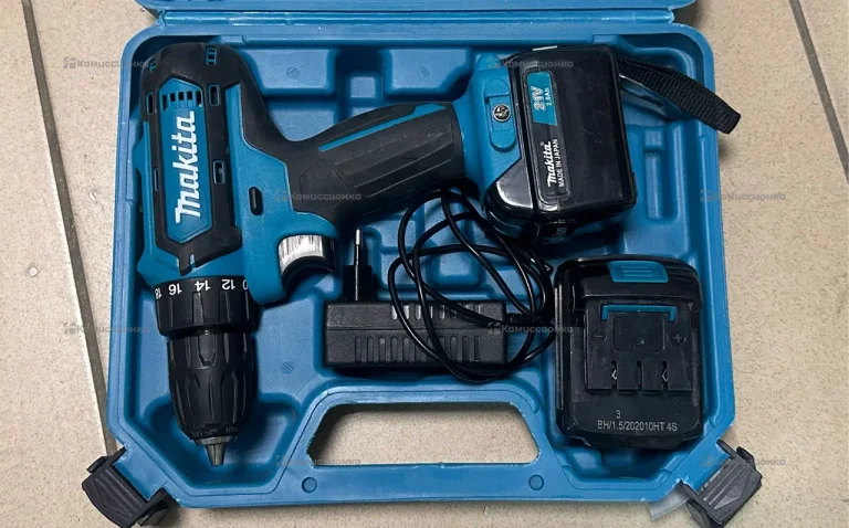 Дрель-шуруповёрт Makita DF331D (реплика)