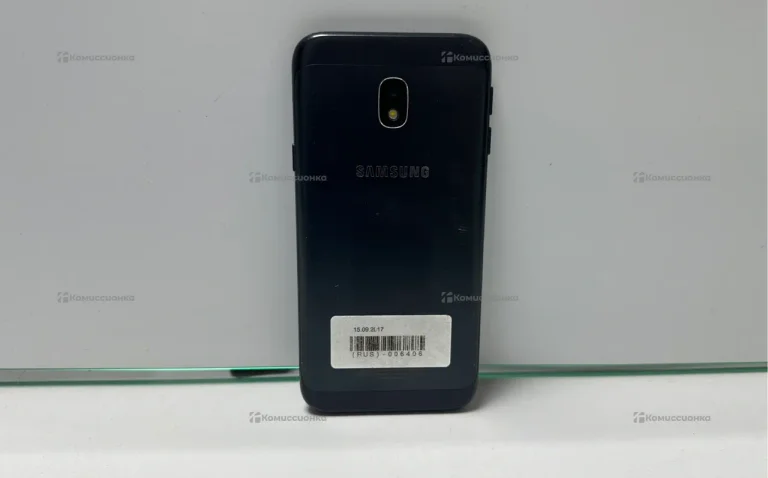 Samsung Galaxy J3 (2017) 2/16 ГБ