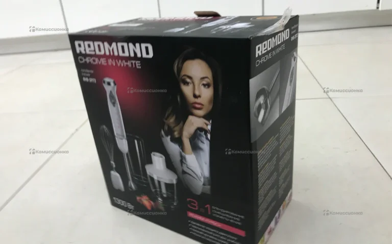 Погружной блендер REDMOND RGB-2972