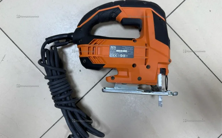 Электролобзик AEG STEP 80