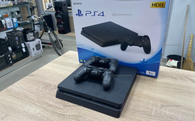 Sony PlayStation Slim 4 1000Gb