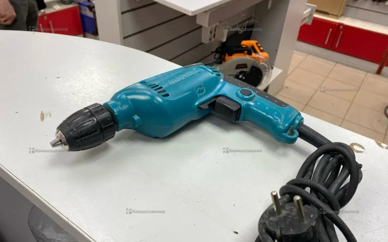 Дрель makita 6413