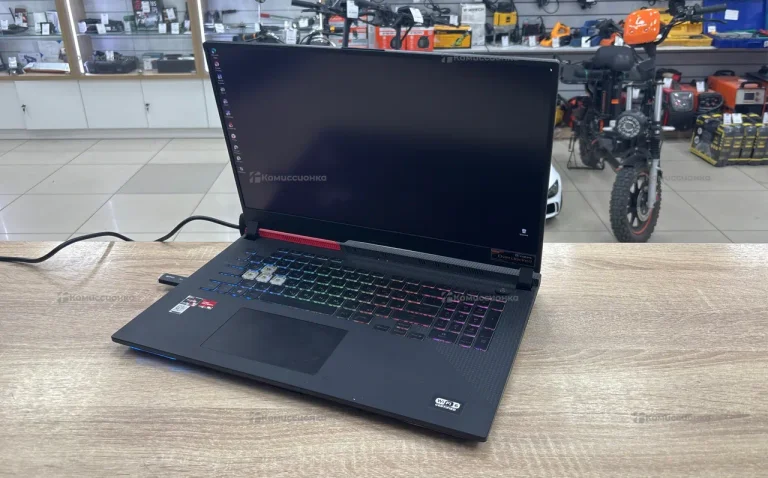 Ноутбук  ASUS strix g17