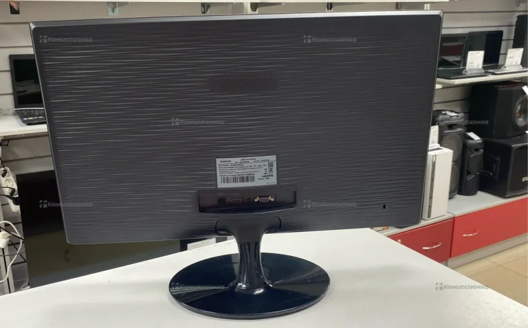 Монитор Samsung LS24D300HSI