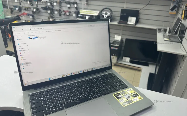 Ноутбук  osio  f160a