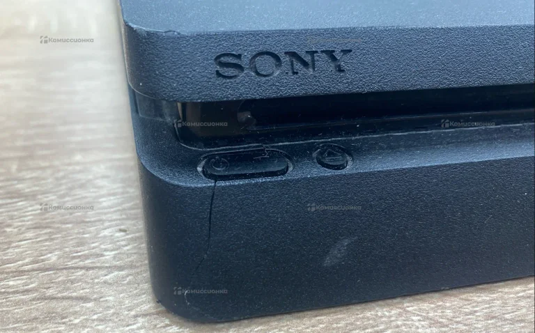 Приставка  ps4 slim 1tb