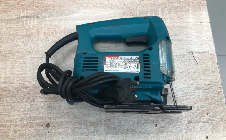 Электролобзик makita 4324
