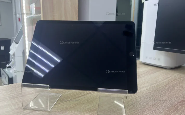 Планшет Apple iPad 7-го поколения 32гб
