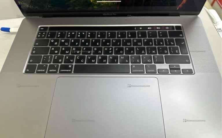 Ноутбук  MacBook Pro 16 (2019)