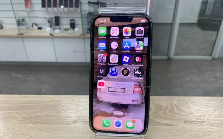 Apple iPhone 13 4/128 ГБ