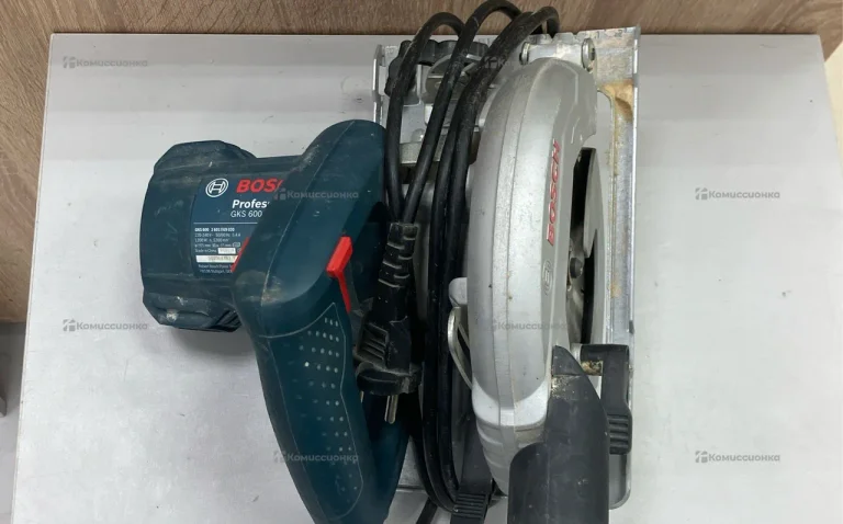 циркулярная пила BOSCH GKS 600