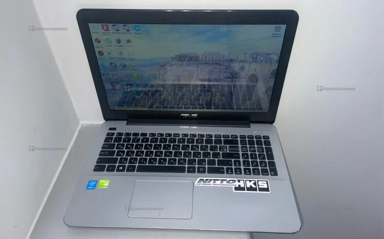 Ноутбук   ASUS x555LD i3-4030