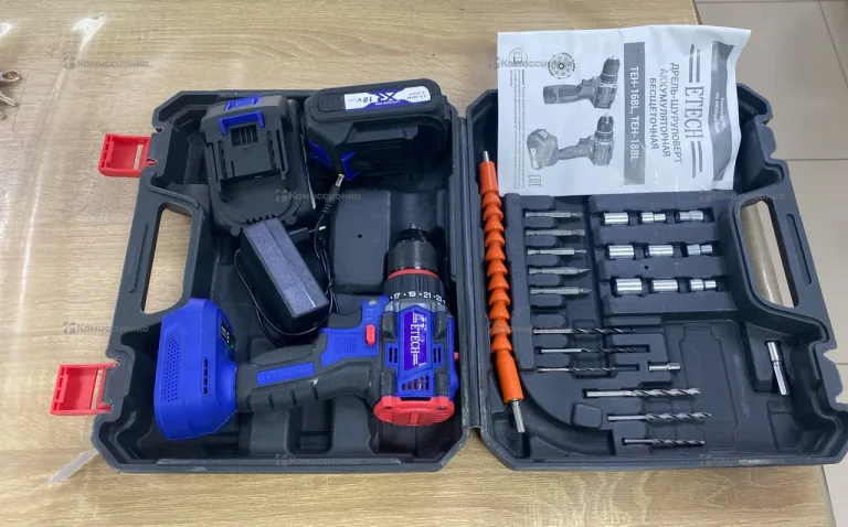 Шуруповерт Etrch TEH-18BL