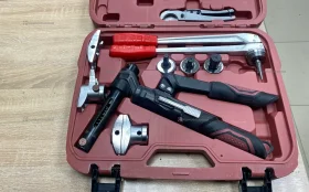 Купить Ручной гидравлический аксиальный пресс V-PexPress б/у , в Москва и область Цена:19900рублей