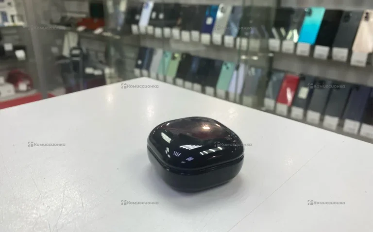 Наушники  Samsung buds