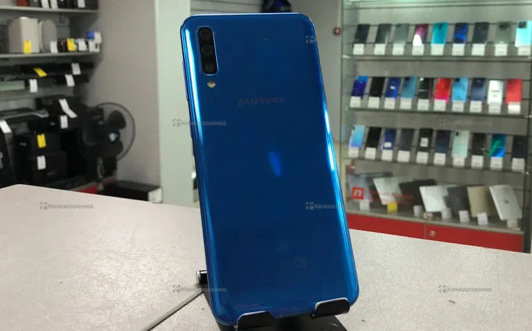 Samsung Galaxy A50 4/64 ГБ