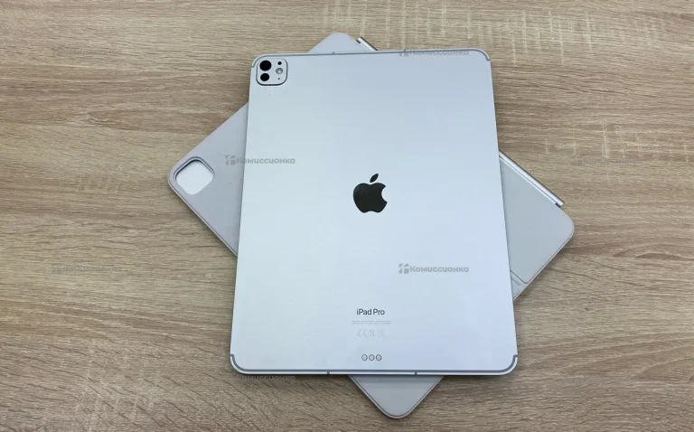Планшет Apple iPad Pro 13 M4 1TB Wi-Fi + 5G