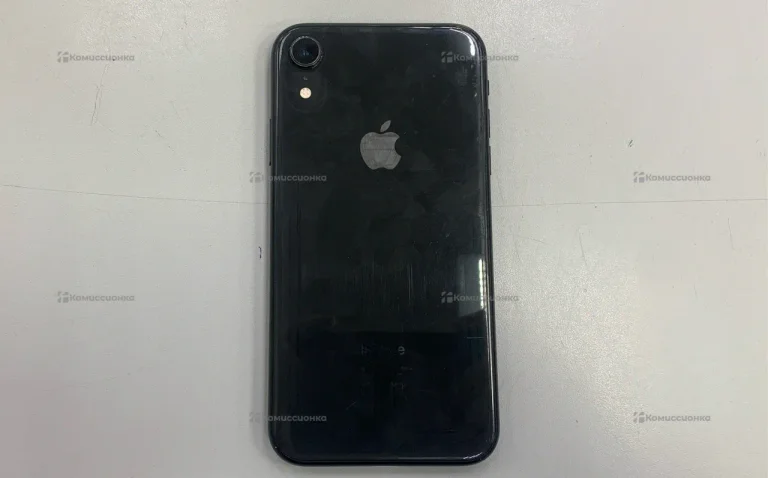 Apple iPhone XR 3/64 ГБ