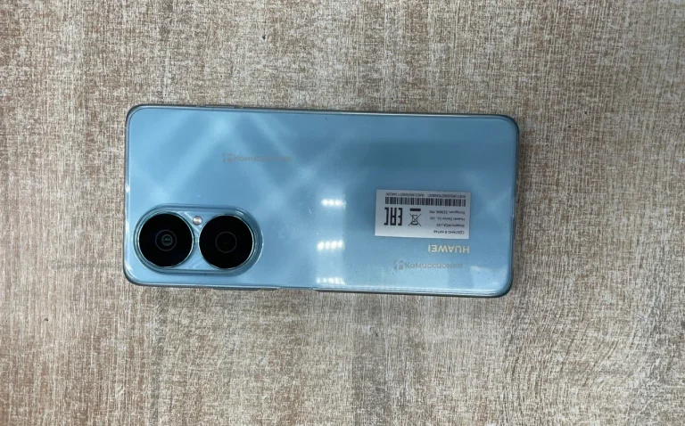 Huawei nova Y73 8/256 ГБ
