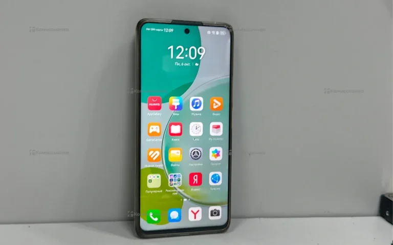 Huawei nova 13i 8/128 ГБ