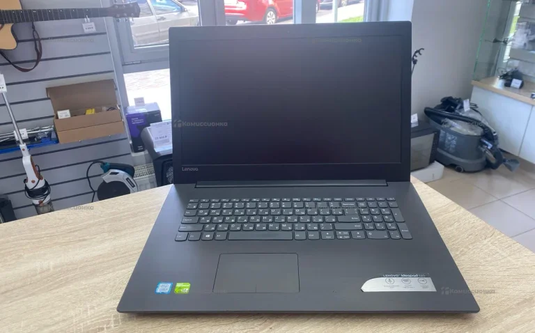 Ноутбук  Lenovo