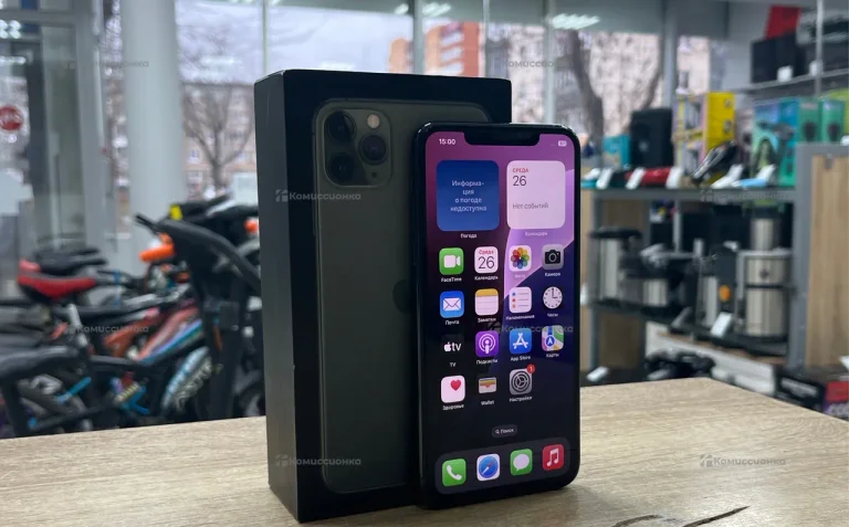 Apple iPhone 11 Pro Max 4/64 ГБ