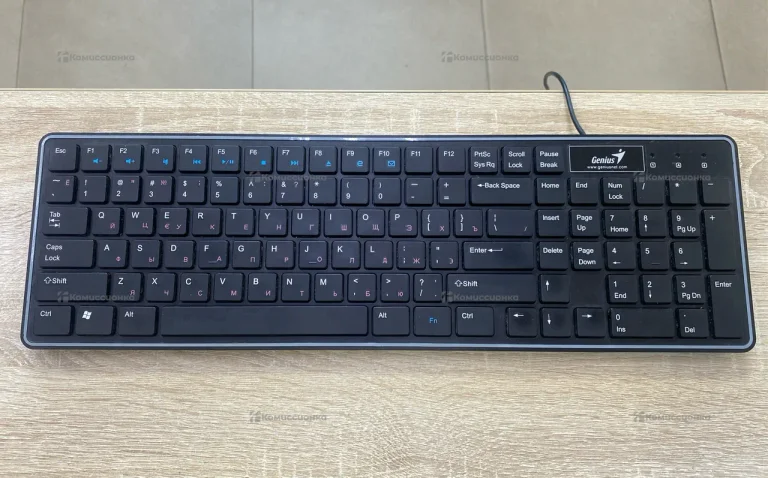 Клавиатура Genius LuxeMate i220