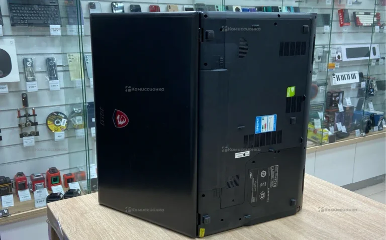 Ноутбук MSI MS-16GH