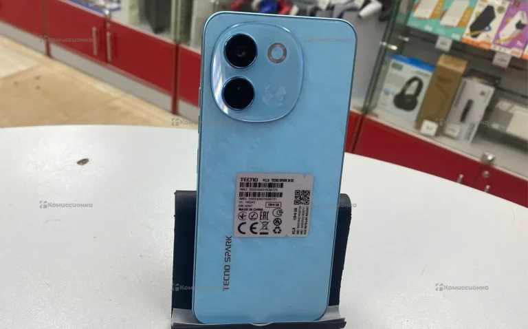 Tecno Spark 30 5G 6/128Gb