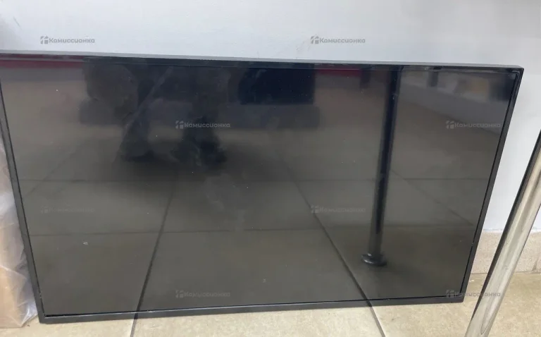 Телевизор Samsung db32e