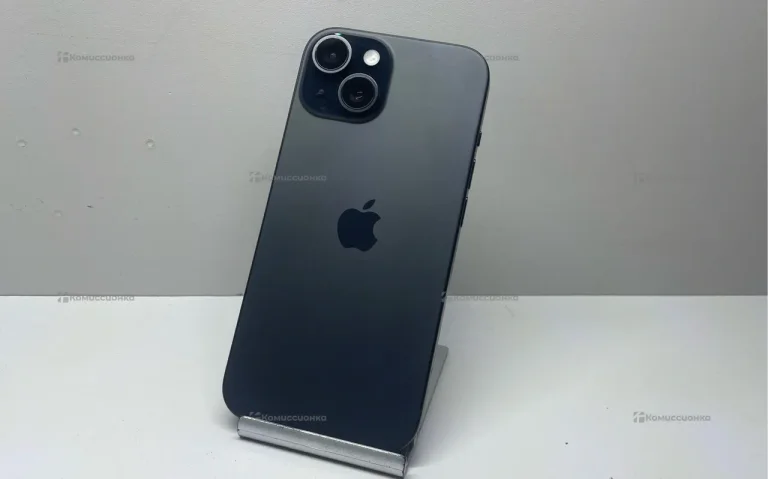 Apple iPhone 15 6/128 ГБ